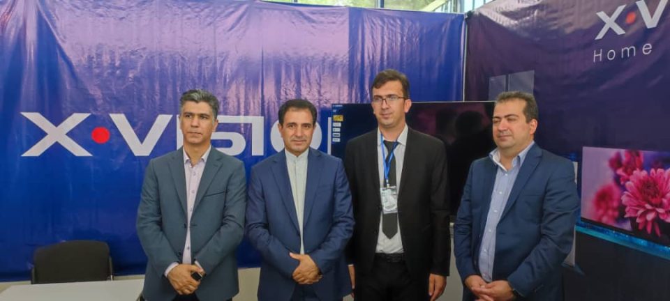 سفیر ایران از غرفه ایکس ویژن